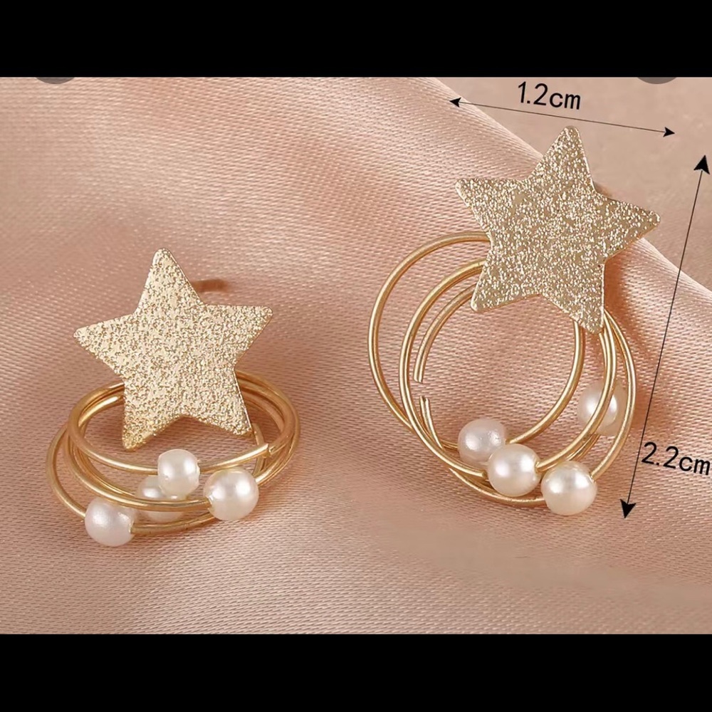 Women earrings